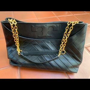 Gently Used Tory Burch Alexa Quilted Slouchy Tote